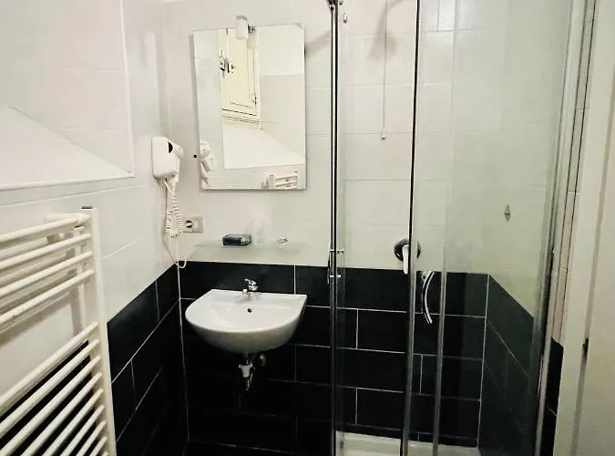 Pisa Szálloda Róma