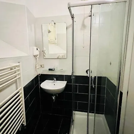 Pisa Hotel Řím