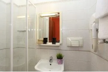 Pisa Hotell