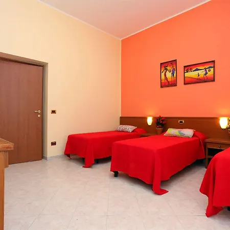 Pisa Hotell *